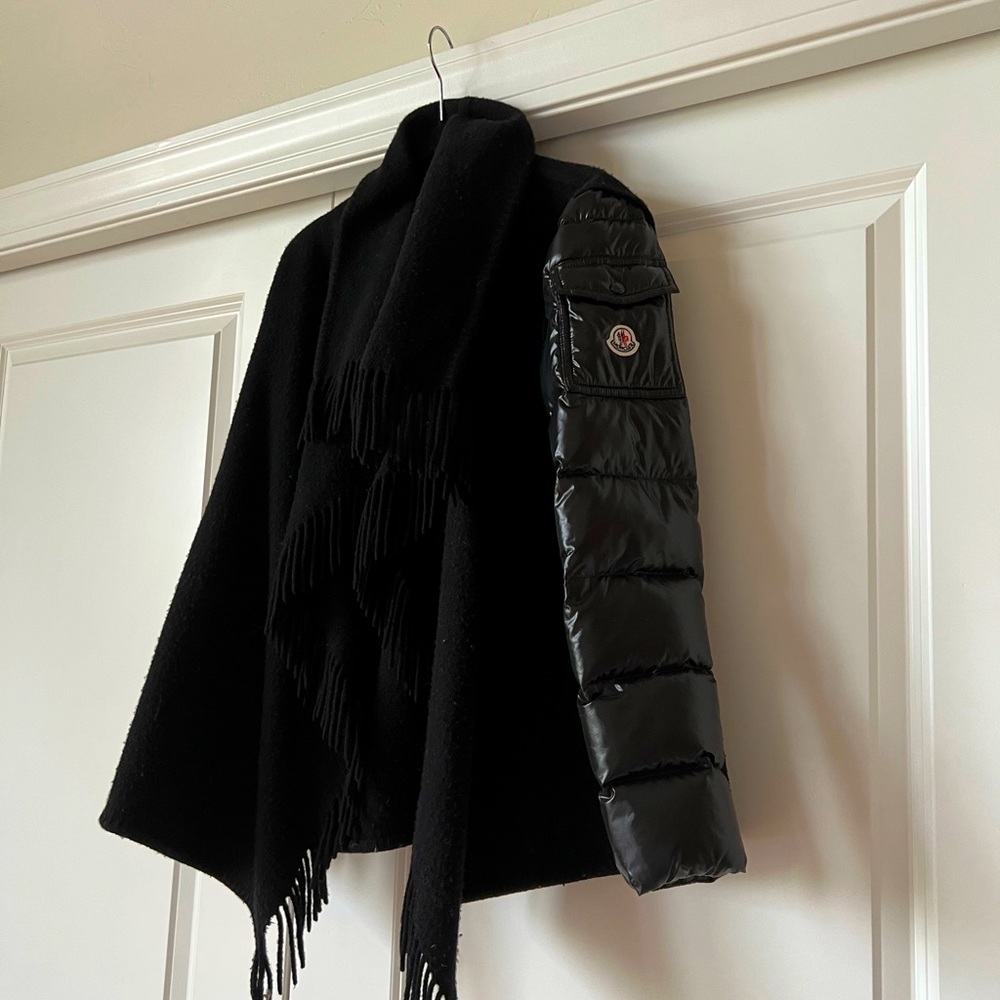 Moncler Black Mixed-Material Fringe Coat with Quilted Sleeve